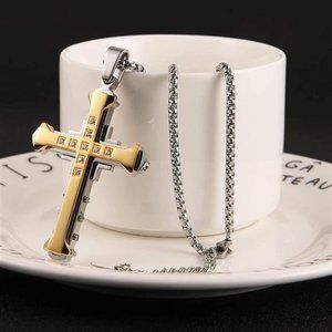 Stainless Steel Cubic Zirconia Cross Necklace Pendant 22+2 Inch Chain